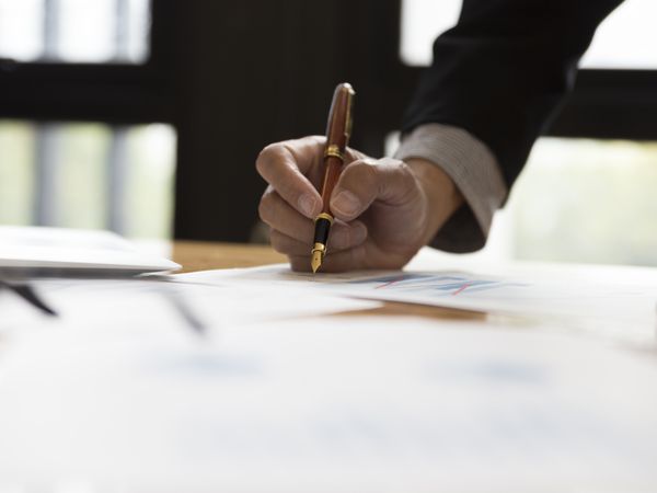 ما هو ختم "الأبوستيل" (Apostille)؟