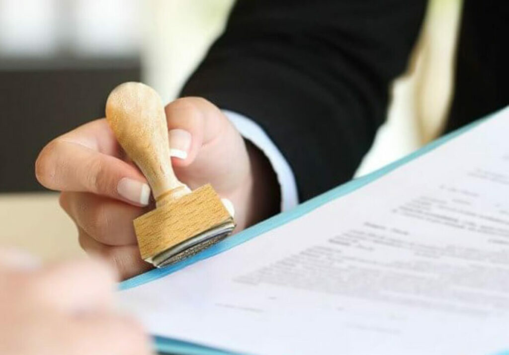 التوثيق كعامل ثقة في الشراكات العابرة للحدود